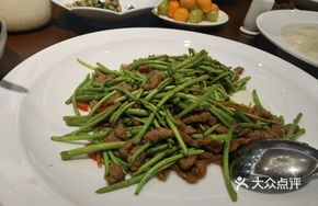 Water Bamboo Beef Stir-fry