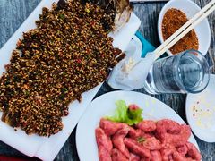 -韩风烤牛肉冷面店