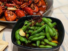 -巴厘龙虾·榜首油焖大虾(音乐学院·沿江酒馆店)