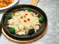 堂烹蒜蓉芝士虾-雀蓝川菜(奥体广场店)