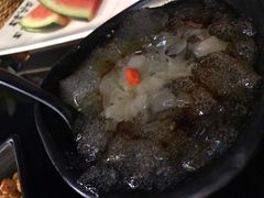 -何师烧烤·香辣蟹·川菜·30年老品牌(太古里旗舰店)