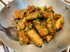 -黄泥岗·地道湖北菜(奥特莱斯店)