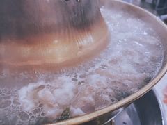 热气腾腾的火锅-鑫龙火锅城(青岛分店)