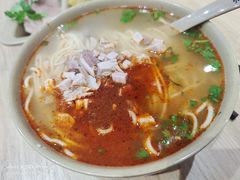 -亮亮拉面(师范路店)