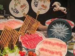 -无界釜·河豚鱼汤锅(红山动物园店)