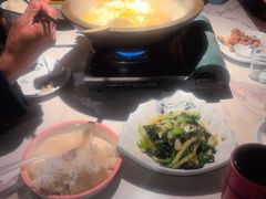 -小凤庭·地道湖北菜武昌鱼·藕汤(38年黄鹤楼店)