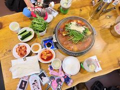 -喇喇排骨火锅·传统韩式脊骨汤(望京西园总店)