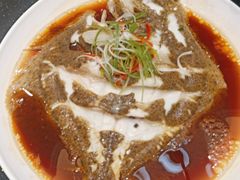 -香山湖家家宴(中山陵店)