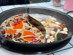 -伍师兄市井火锅(东部星悦天地店)