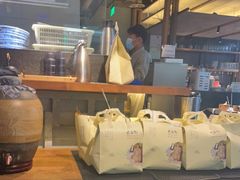 -花盐街·四川乐山小吃(国贸商城店)