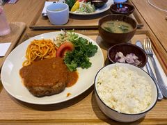 汉堡肉套餐-Café & Meal MUJI(北京坊店)