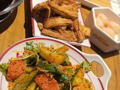 -阿润打边炉·鲜切鸡煲(华漕店)