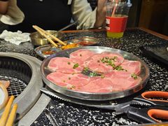 -红泥小火炉·东北泥炉烤肉(天一旗舰店)