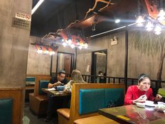 大堂-老山村酒楼(白石洲店)