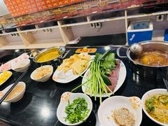 -呷哺呷哺(世贸.工三店)