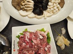 -世贸万锦大酒店·烹大师火锅达人