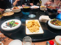 -虹泥小厨(南国花园总店)