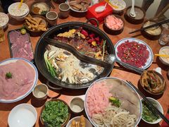 -周小明火锅(黑金冠社区店)