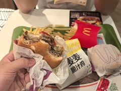 -麦当劳(虹口星荟中心店)