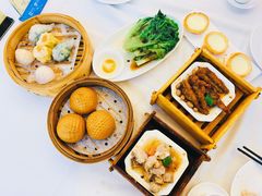 一品海皇三宝拼-广州酒家(昌岗地铁站店)