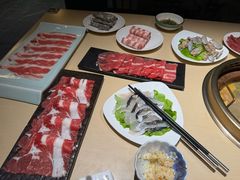 -余欢领鲜火锅(新街口店)