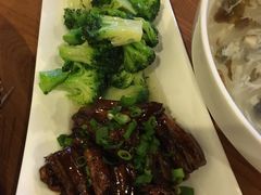 -通安客栈中餐厅·何家小馆