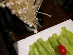 -佬土鹅肠火锅(解放路店)