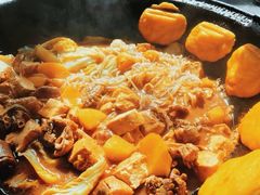 -粘豆包柴火铁锅炖