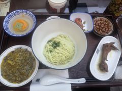 -百年老字号·观振兴蟹黄面·三虾面·苏式面(观前街富仁坊巷店)