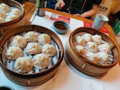 -馋三尺蟹粉小笼(人民广场店)