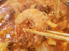 -三清洞摩西韩式年糕火锅(威高广场店)
