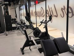 -超级猩猩健身·私教(上海体育场店)