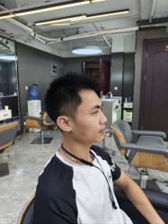 -藤野造型烫发染发