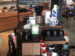 -星巴克臻选(广州高德置地秋广场店)