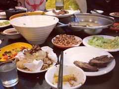 -休记光头香辣蟹干锅(绵竹店)