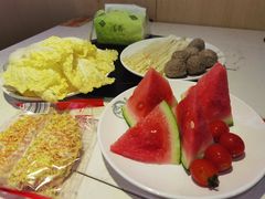 -运气牛自助酱大骨火锅(南京东路店)