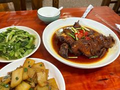 -芦茨金富饭庄·25年老字号·专做稻草鸡
