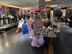 -蓝天国际游泳培训基地(华腾园店)