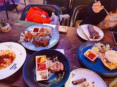 -Famous肥猫墨西哥音乐餐吧(五棵松华熙LIVE店)