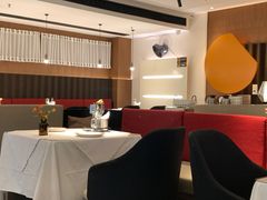 -阿妮叶李(光谷世界城店)