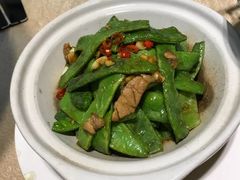 砂锅扁豆-京食源烧鸽子