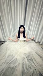 -莫小姐婚纱