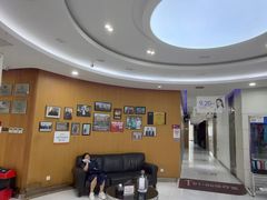 -雅悦齿科(顾村公园店)