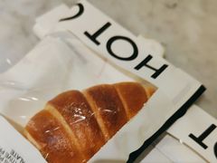 -HOT CRUSH趁热集合·现烤面包(环球港店)