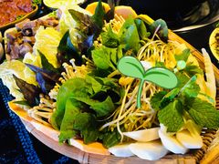 新鲜蔬菜自选-恋羊时代黑山羊火锅(滨海大道店)