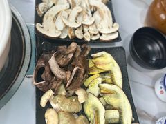 -蘑统田下·野生菌火锅