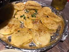烤土豆片-巴厘龙虾·榜首油焖大虾(音乐学院·沿江酒馆店)