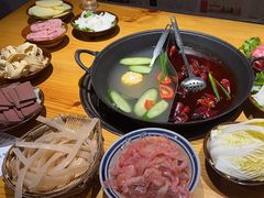 -乐闹闹重庆火鍋(民治店)