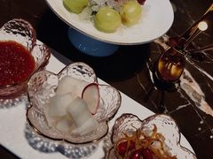 -海派悦庭·海胆烧麦·新融合菜(凯德广场店)