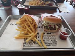 -FATBURGER 特富客汉堡(外交公寓店)